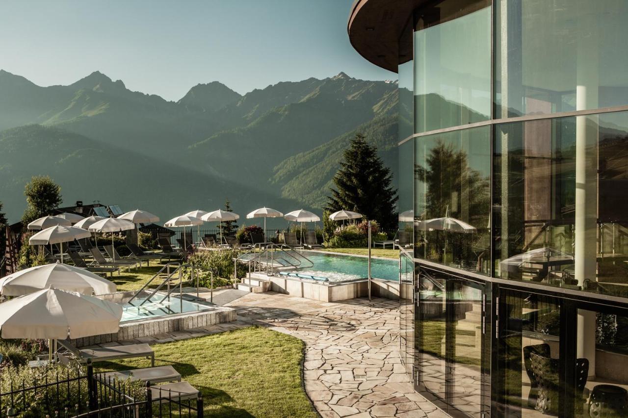 Schlosshotel Fiss Exterior foto